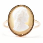 VINTAGE GOLD & AGATE CARVED CAMEO RING