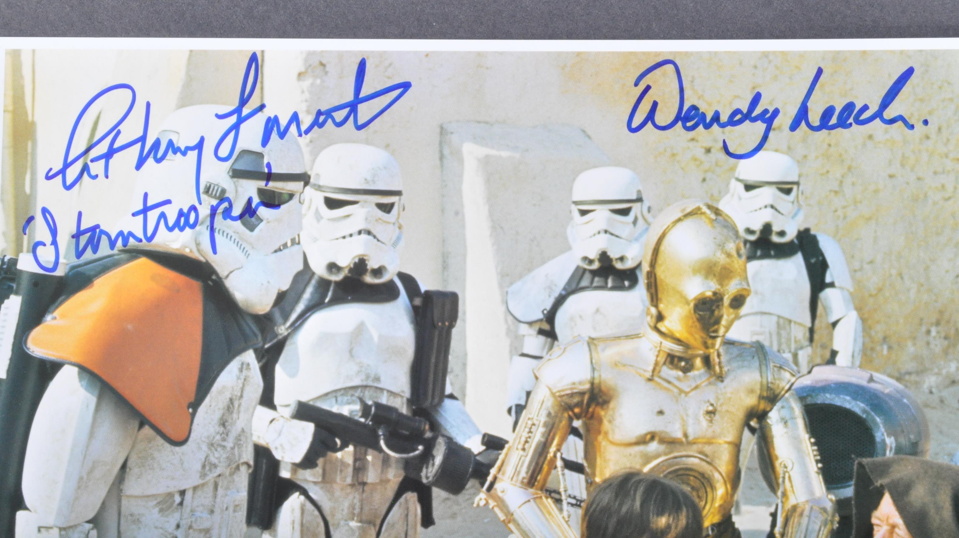 STAR WARS - TRIPLE-SIGNED NEW HOPE OFFICIAL PIX 8X10" PHOTO - Image 2 of 4