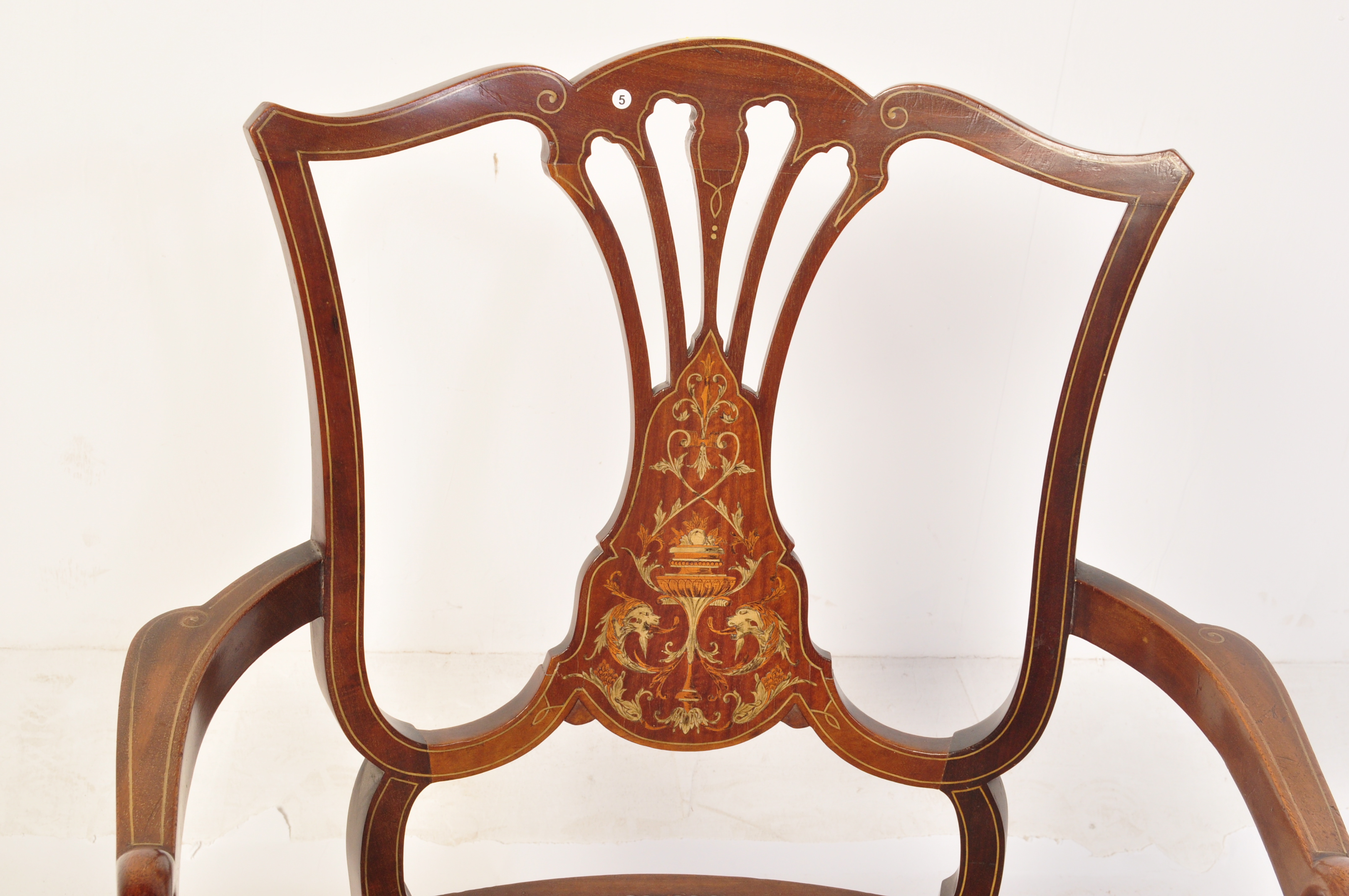 EDWARDIAN MAHOGANY AND MARQUETRY INLAID ARMCHAIR - Image 2 of 4