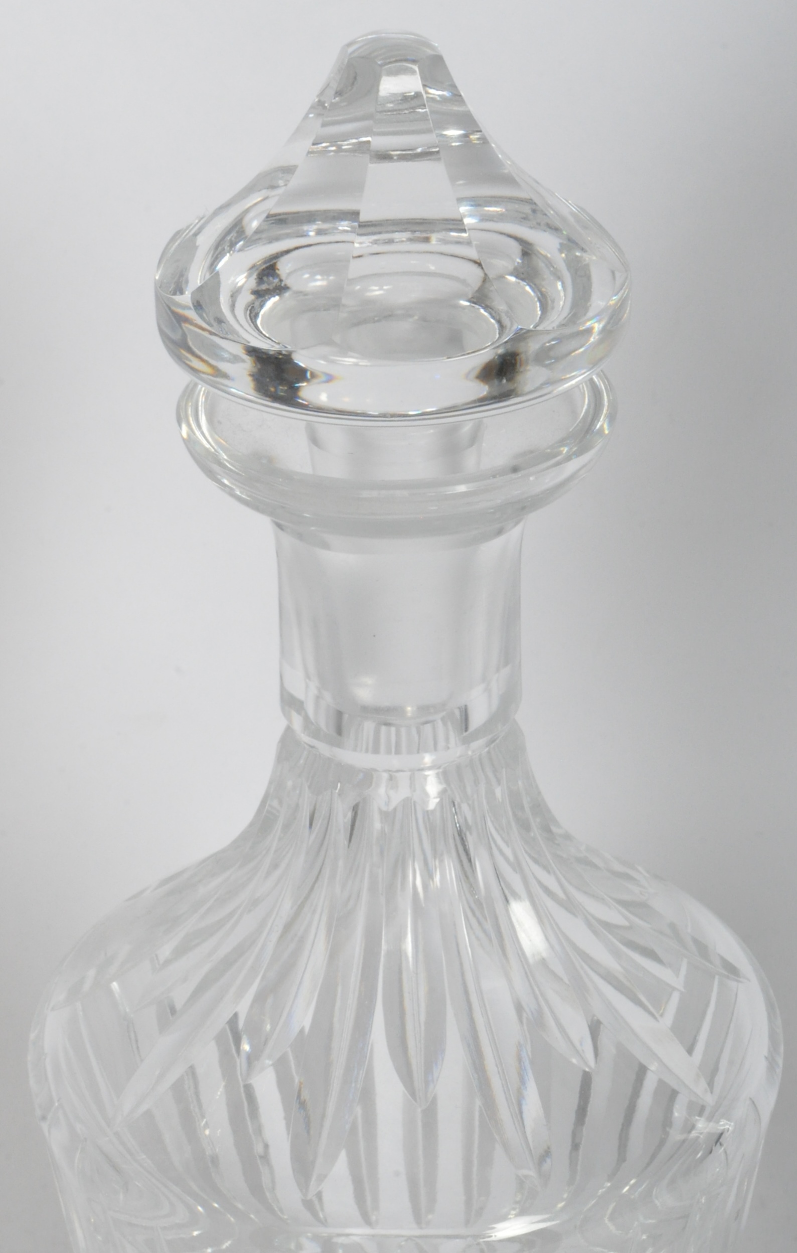 THREE 20TH CENTURY CUT GLASS WATERFORD DECANTERS - Image 4 of 5