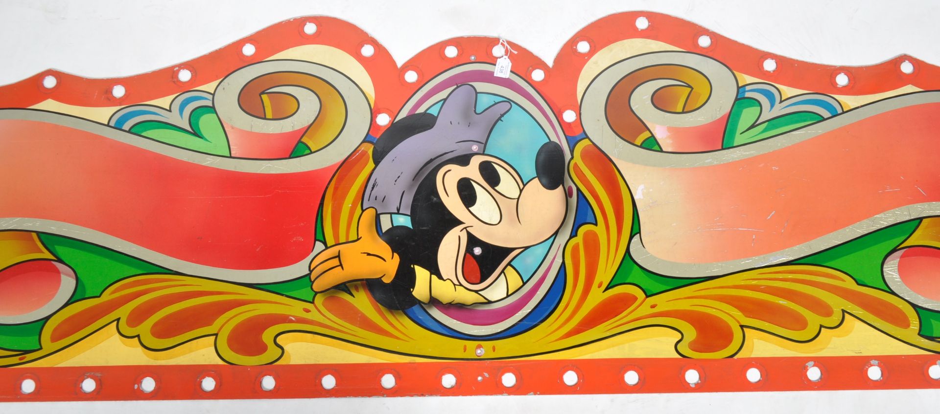 DISNEY / FAIRGROUND - PAINTED PANEL FEATURING MICKEY MOUSE - Bild 2 aus 5