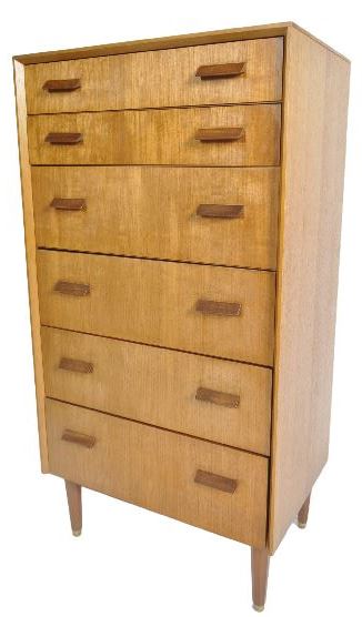 RICHARD YOUNG FOR G PLAN - MID CENTURY TEAK CHEST OF DRAWERS