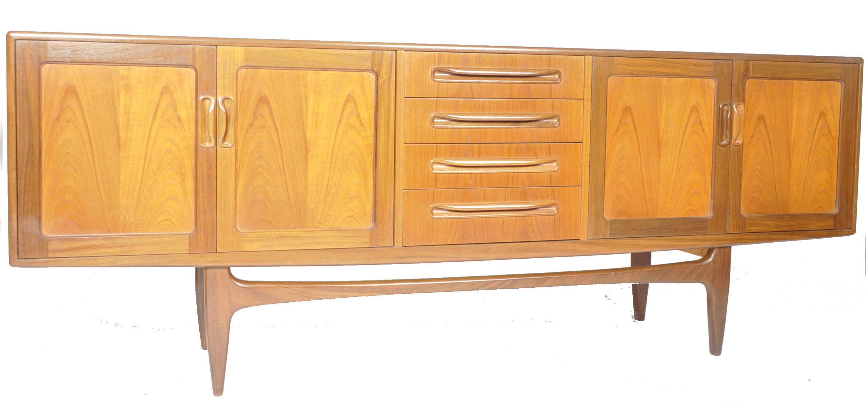 VICTOR B WILKINS - G PLAN - FRESCO RANGE - TEAK WOOD SIDEBOARD