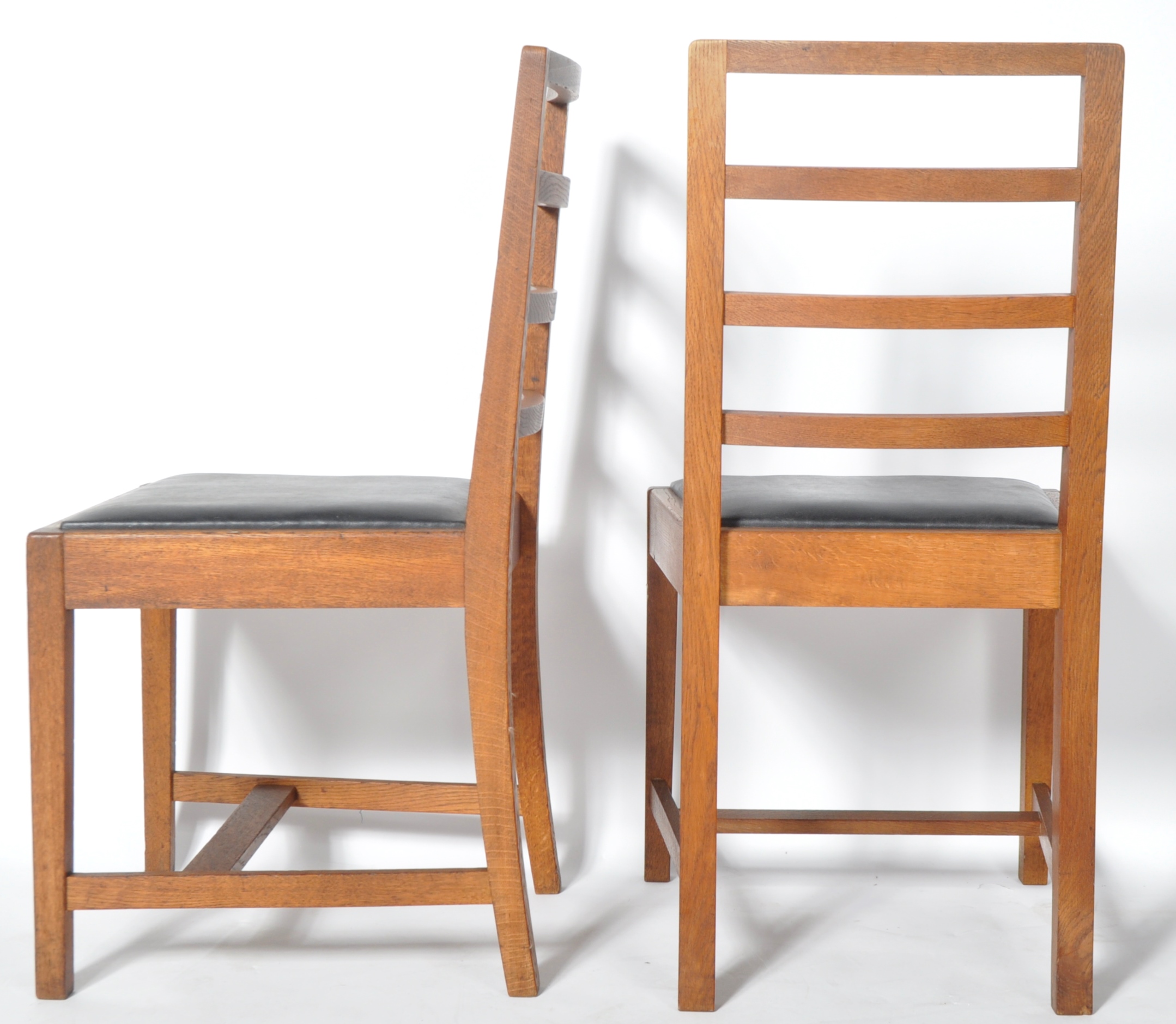 FRANK WHITTON FOR GORDON RUSSELL - SET OF FOUR OAK CHAIRS - Image 6 of 6