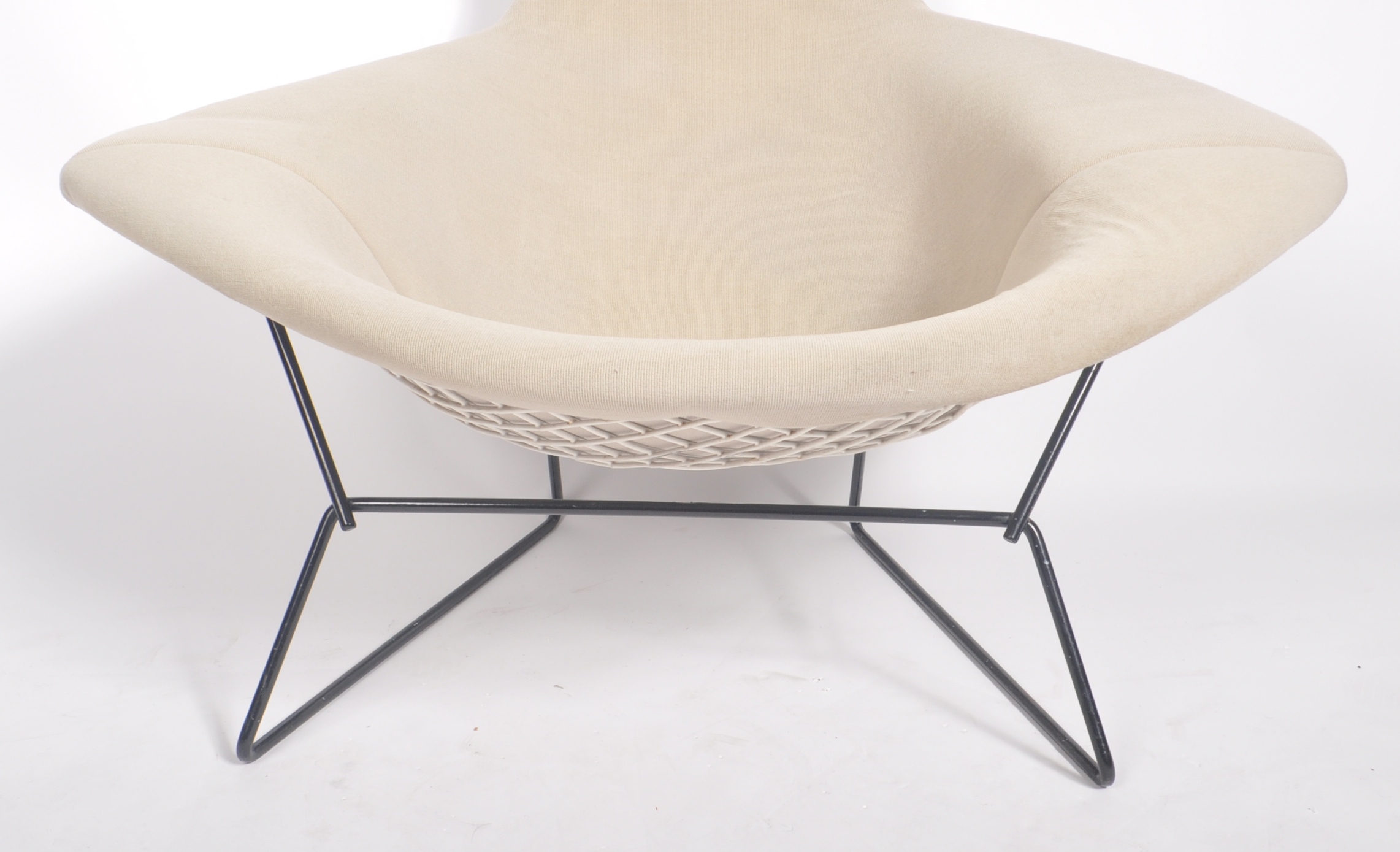 HARRY BERTOIA FOR KNOLL - BIRD DESIGN CHAIR & STOOL - Image 4 of 8