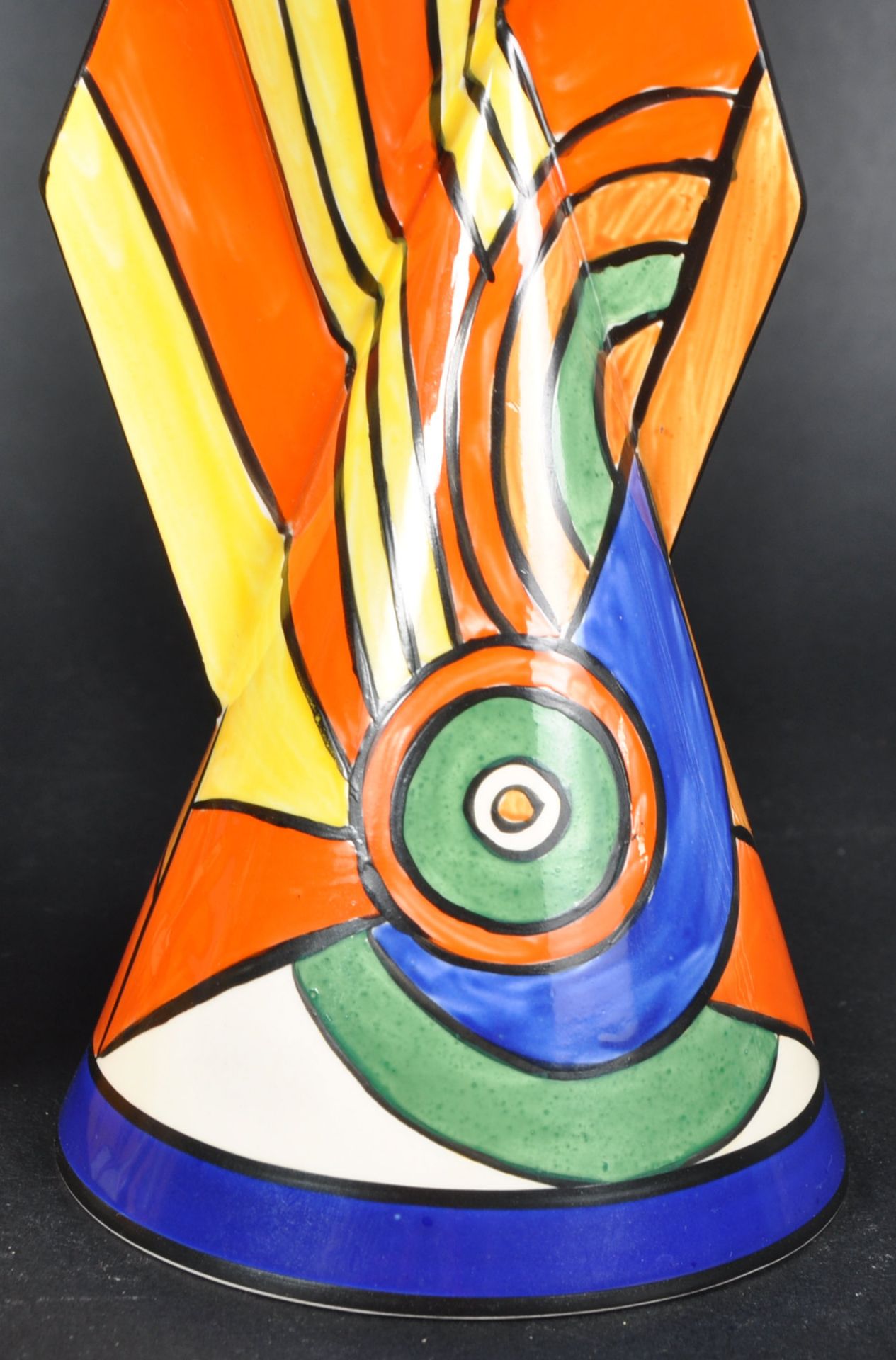 CLARICE CLIFF BIYANNE CIRCLE YOYO VASE - Image 4 of 7