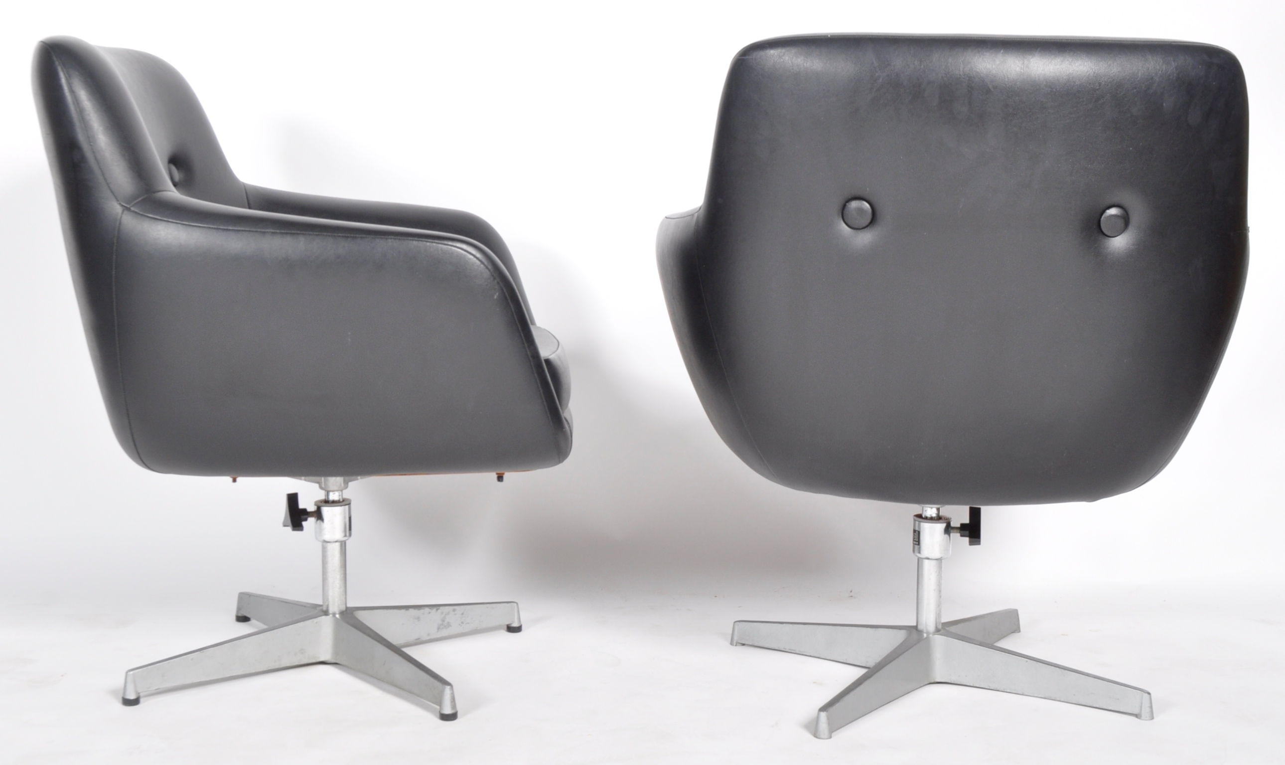 VINTAGE DU-AL POD / TUB SWIVEL CHAIRS - Image 6 of 7