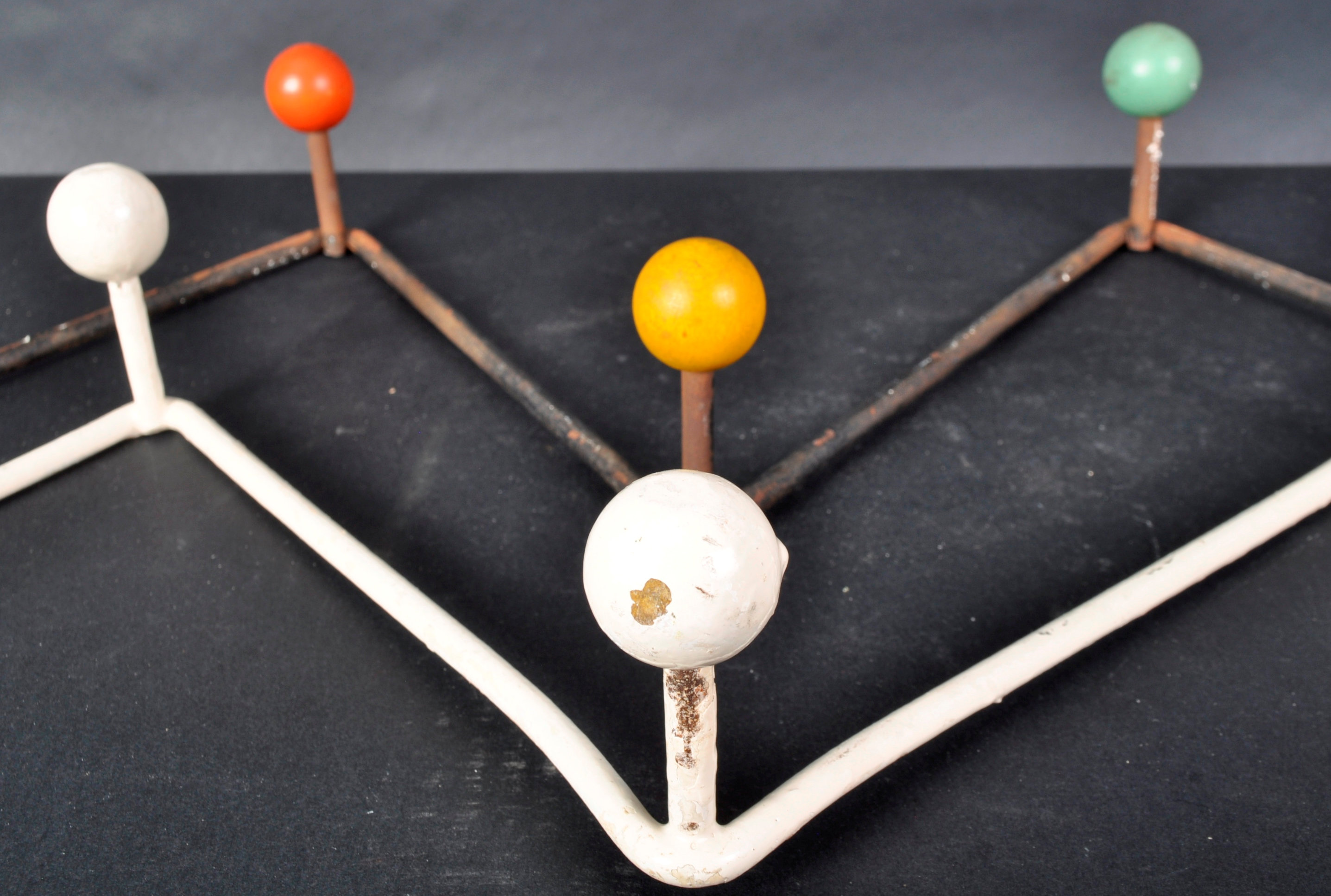 20TH CENTURY SPUTNIK ATOMIC COAT HOOKS - Image 2 of 3