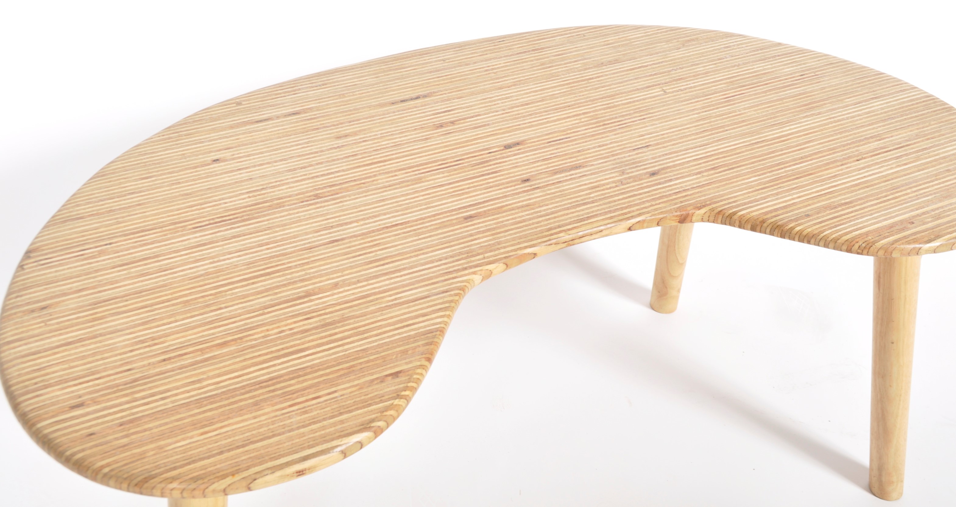 PAIR OF RETRO KIDNEY SHAPED LOW TABLE - Image 5 of 5