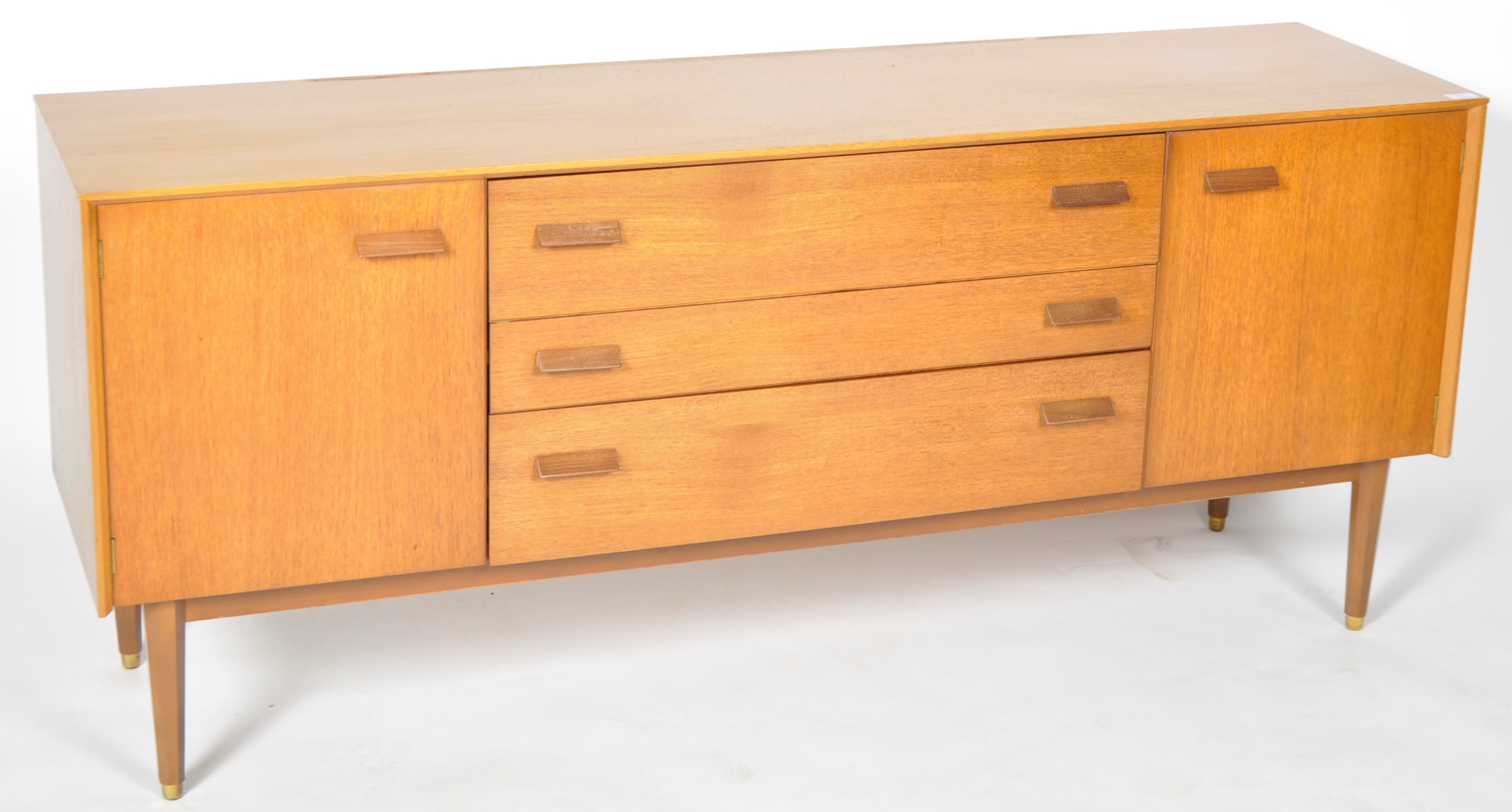 RICHARD YOUNG FOR G PLAN - MID CENTURY TEAK SIDEBOARD - Image 2 of 6