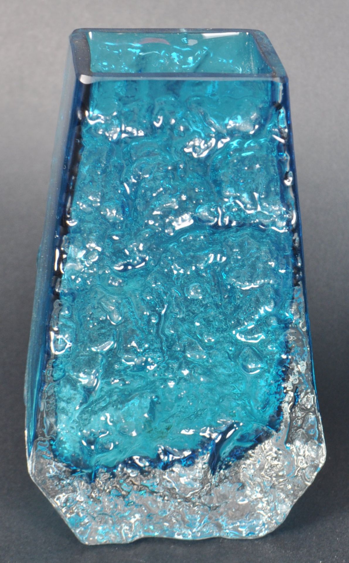 GEOFFREY BAXTER - WHITEFRIARS - TWO PIECES OF STUDIO GLASS - Image 4 of 7