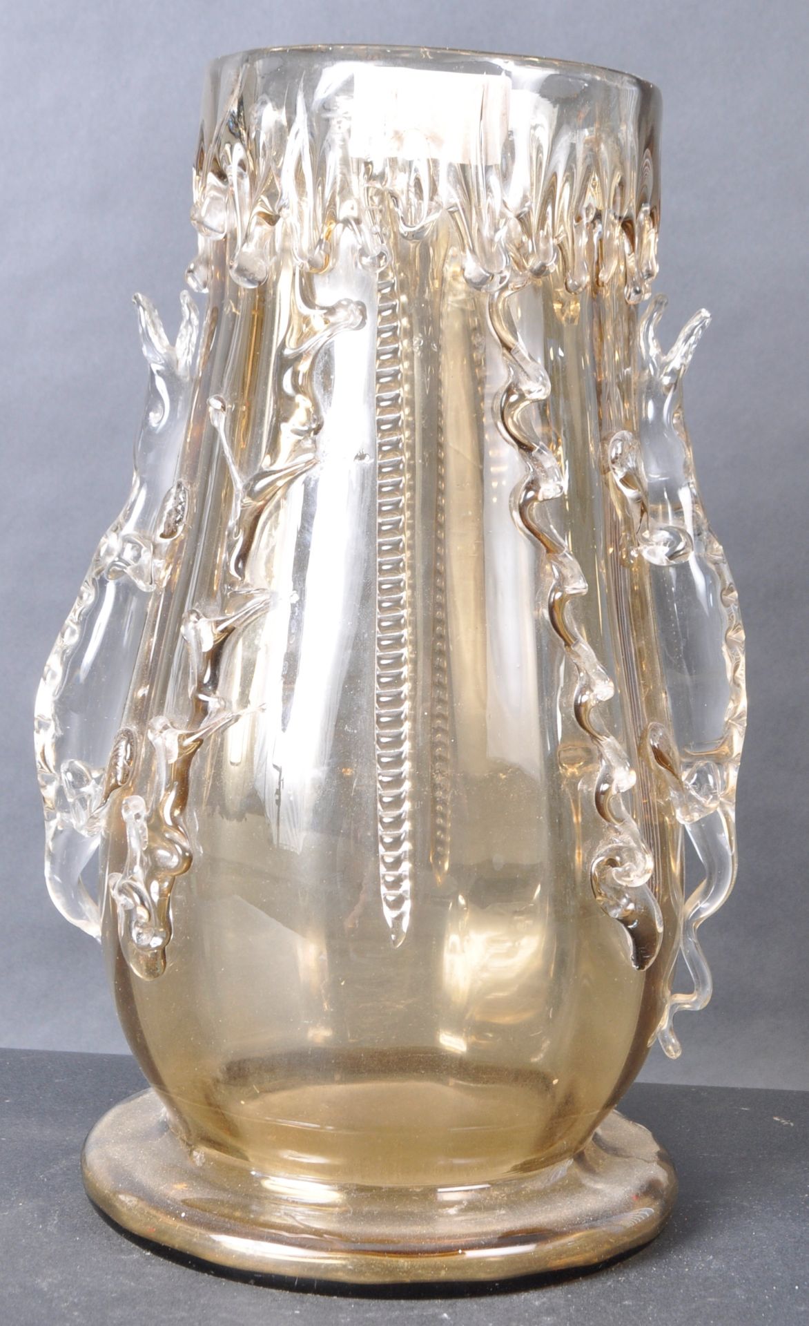 EARLY 20TH CENTURY MOSER SALAMANDER ART GLASS VASE - Bild 4 aus 6