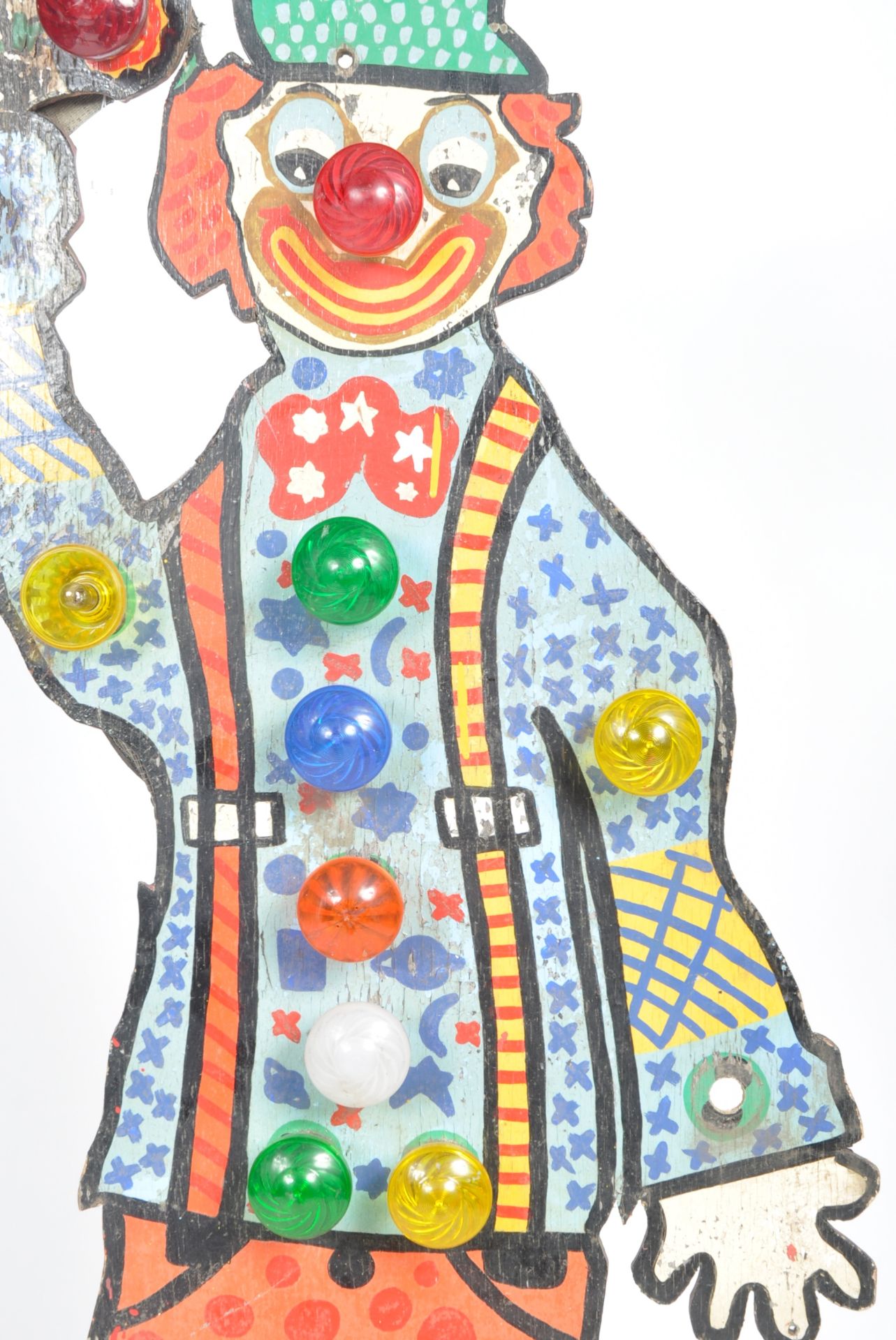 VINTAGE HAND PAINTED FAIRGROUND WOODEN CLOWN DISPLAY - Image 3 of 4