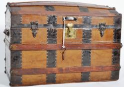 19TH CENTURY VICTORIAN BRASS AND LEATHER STEAMER TRUNK