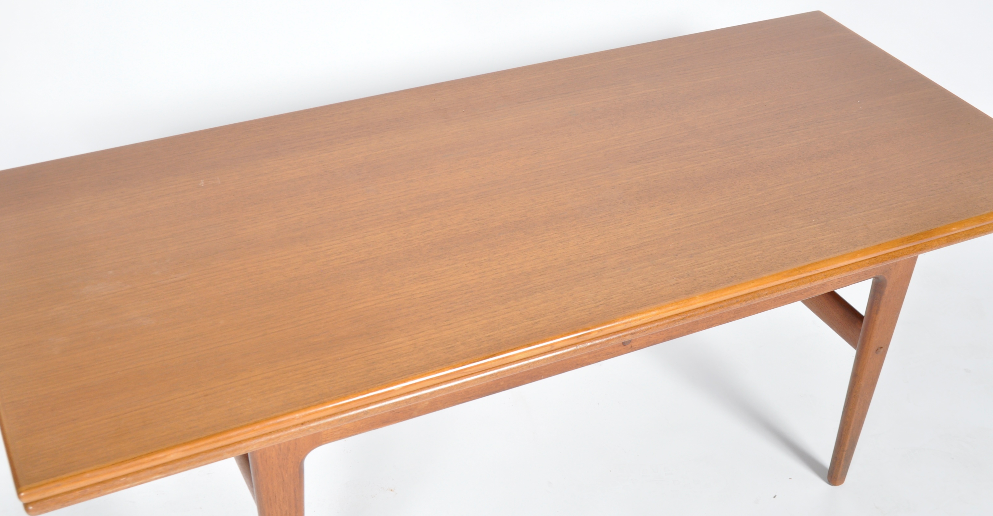 TRIOH MOBLER - DANISH METAMORPHIC LOW TABLE / DINING TABLE - Image 3 of 4