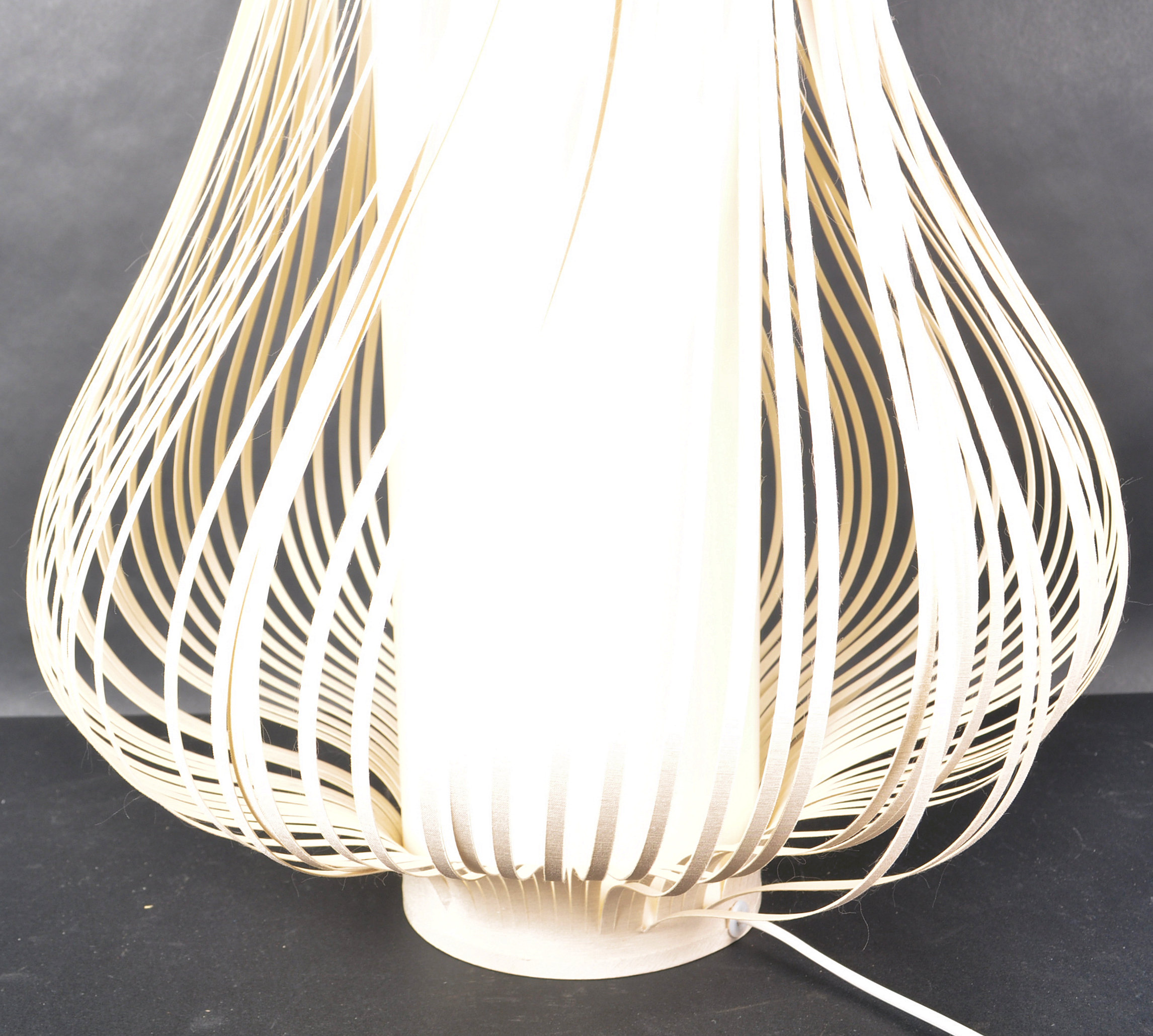 CONTEMPORARY SPANISH DESIGNER TABLE LAMP - Image 3 of 4