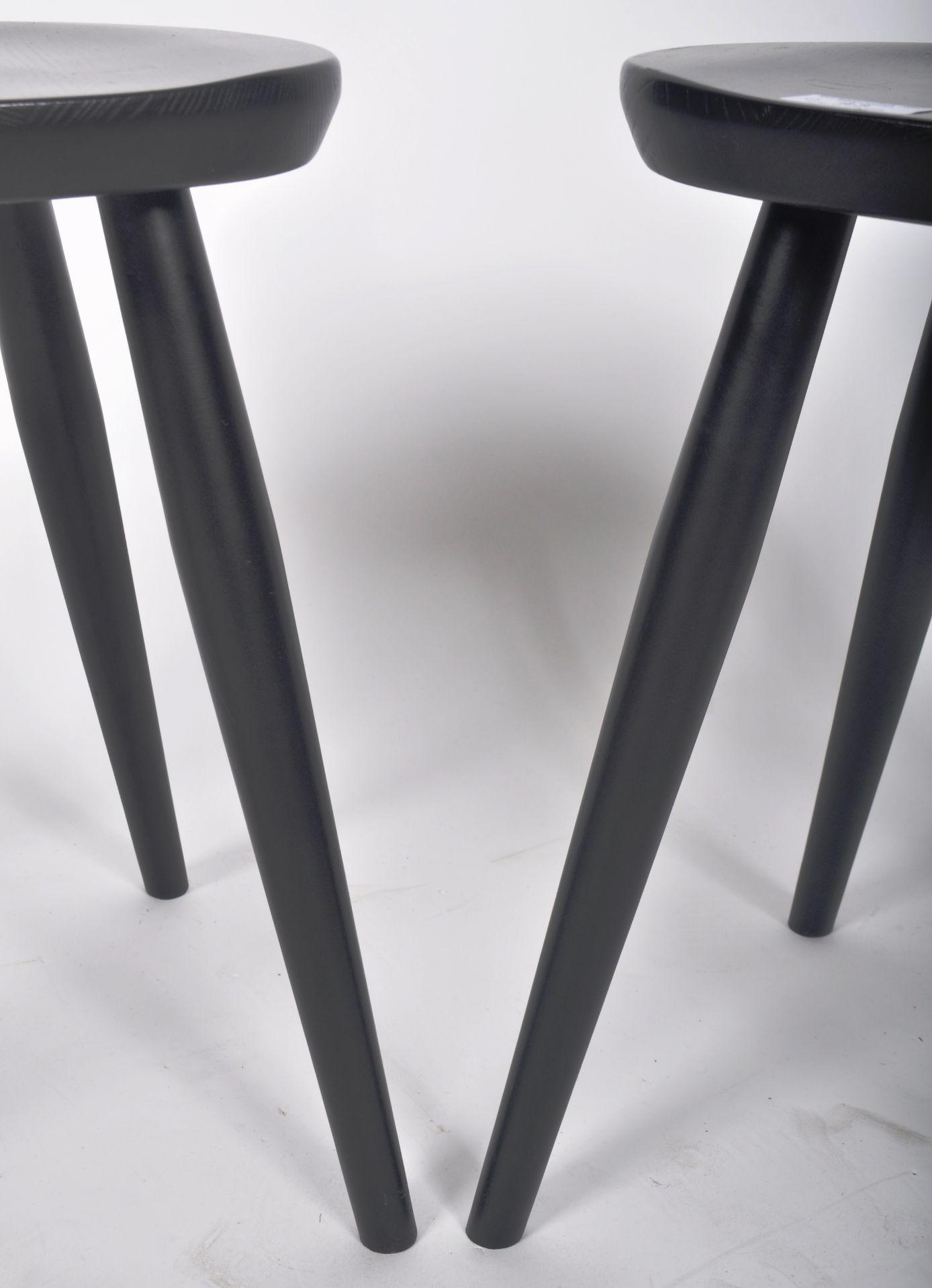 ERCOL - MODEL 425 - PAIR OF EBONISED SADDLE STOOLS - Image 5 of 6