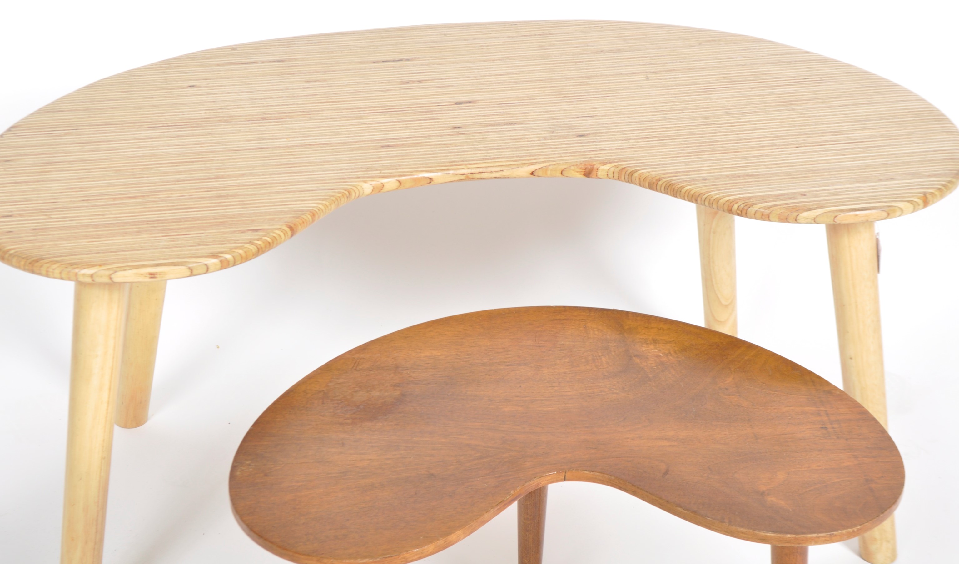 PAIR OF RETRO KIDNEY SHAPED LOW TABLE - Image 3 of 5