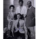 SIR ROGER MOORE (1927-2017) - JAMES BOND 007 SIGNED PHOTO - AFTAL