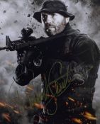 RANDY COUTURE - THE EXPENDABLES - AUTOGRAPHED 8X10" - AFTAL