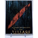 M. NIGHT SHYAMALAN - THE VILLAGE (2004) - SIGNED PHOTO - AFTAL