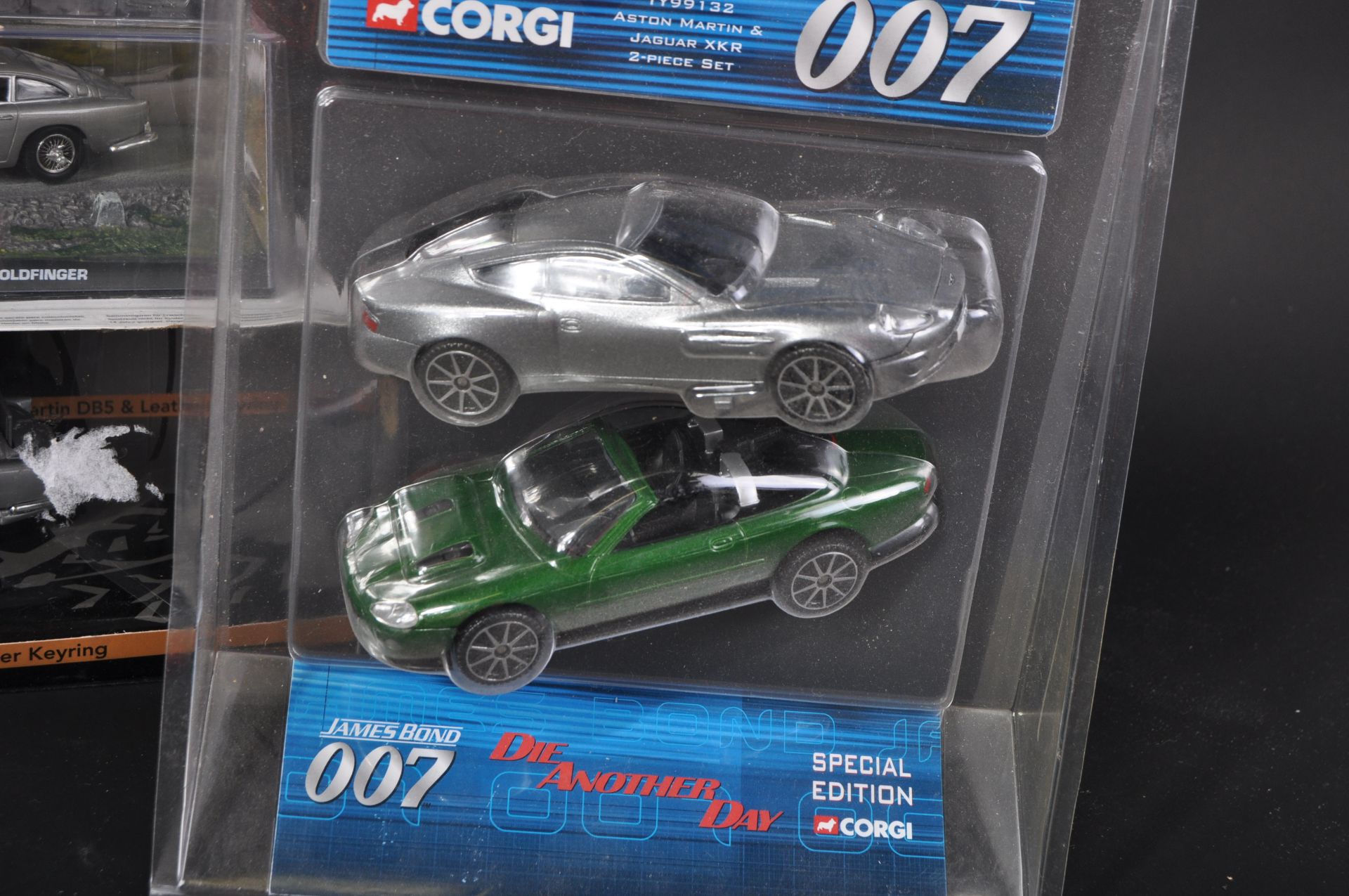 COLLECTION OF ASSORTED JAMES BOND MODELS & DIECAST CARS - Image 5 of 7