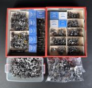 LARGE COLLECTION OF VINTAGE MINIFIGS CAST METAL WARGAMING FIGURES