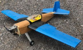 LARGE SCALE RC RADIO CONTROLLED MODEL PLANE