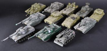 COLLECTION OF VINTAGE DINKY TOYS DIECAST MILITARY TANKS
