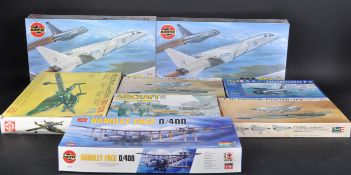 COLLECTION OF ASSORTED PLASTIC MODEL KITS