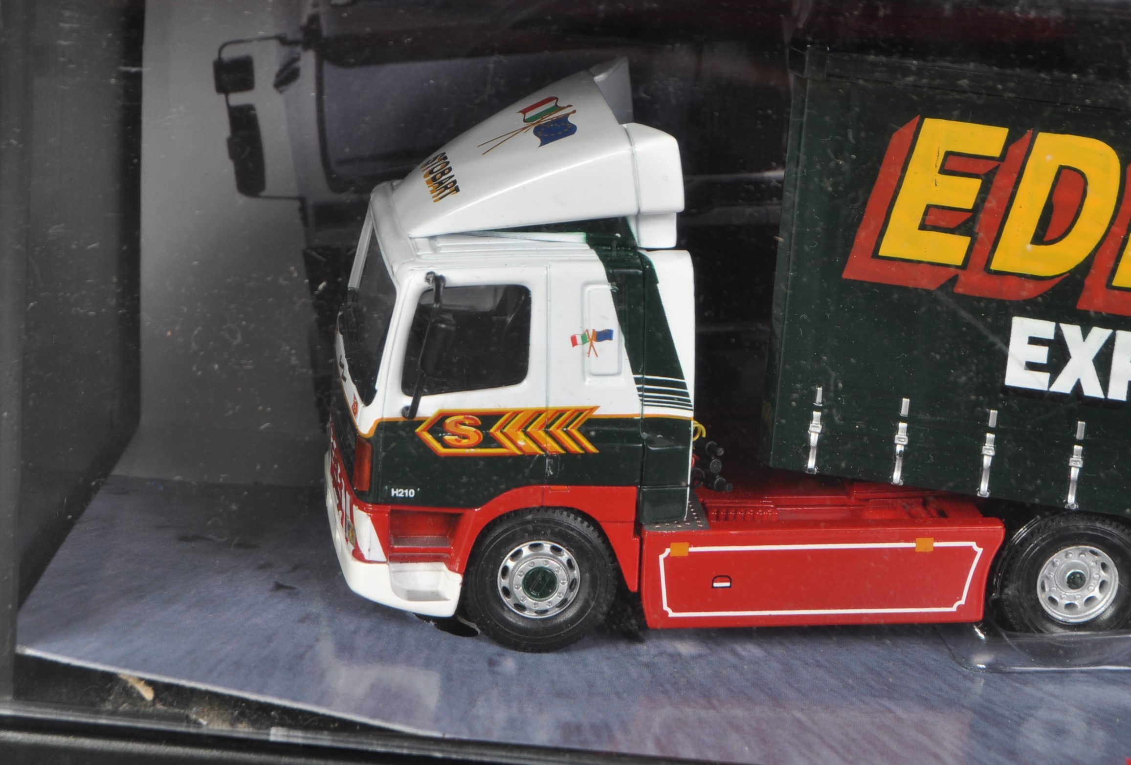COLLECTION OF ASSORTED CORGI EDDIE STOBART DIECAST MODELS - Image 7 of 7