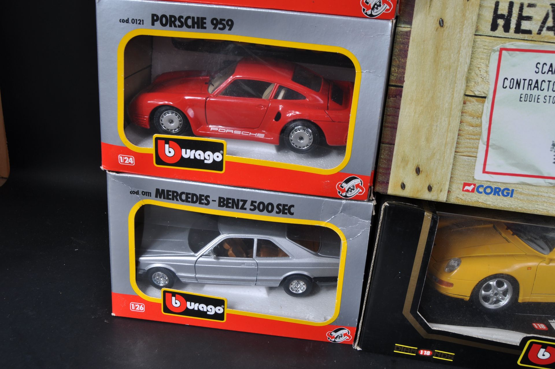 LARGE COLLECTION OF ASSORTED BURAGO DIECAST MODEL CARS - Image 6 of 7