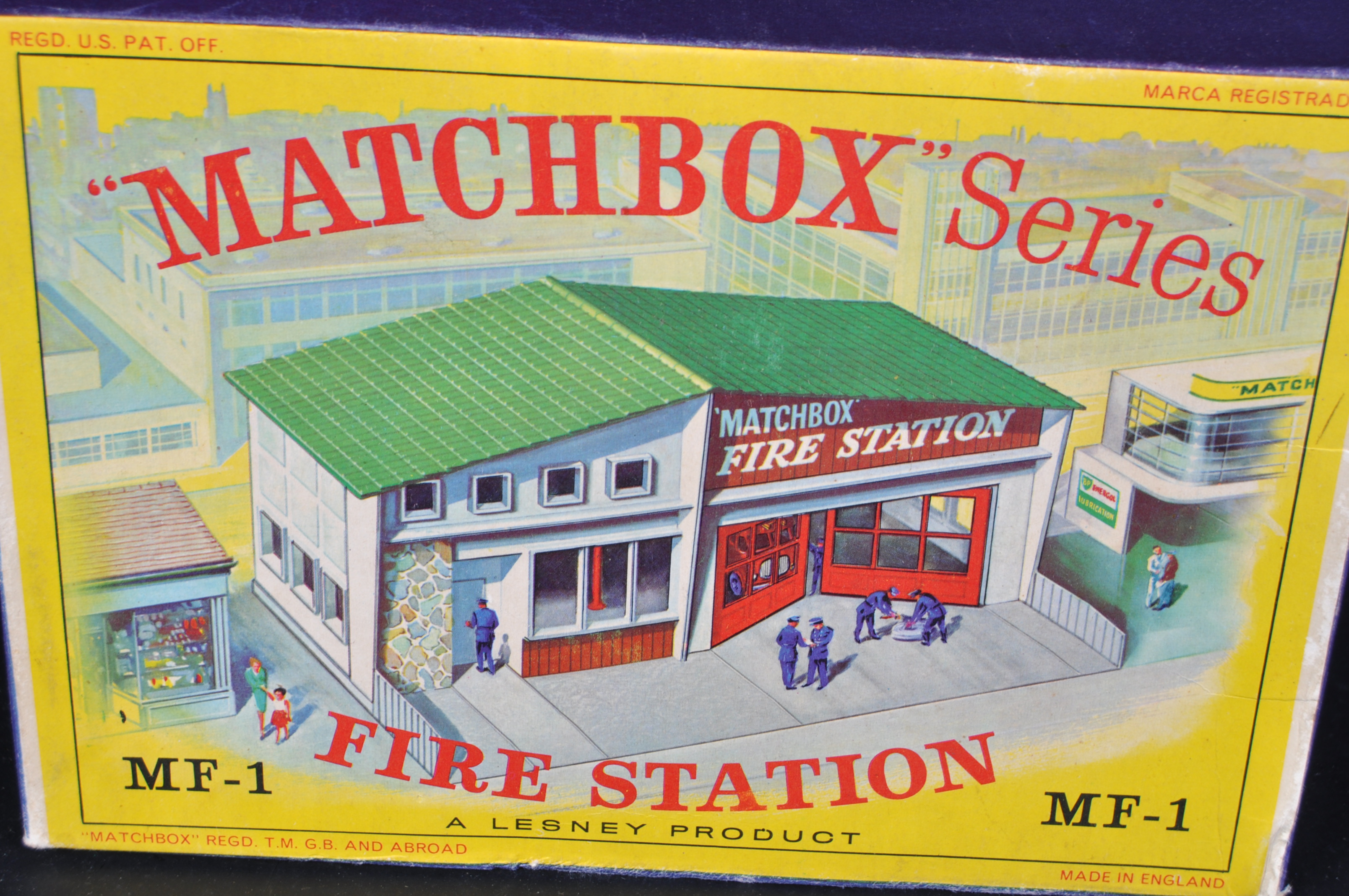 VINTAGE LESNEY MATCHBOX SERIES MODEL FIRE STATION - Image 2 of 6