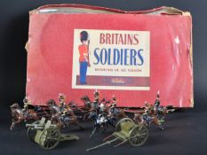 VINTAGE BRITAINS LEAD TOY SOLDIERS SET NO 39 - ROYAL ARTILLERY