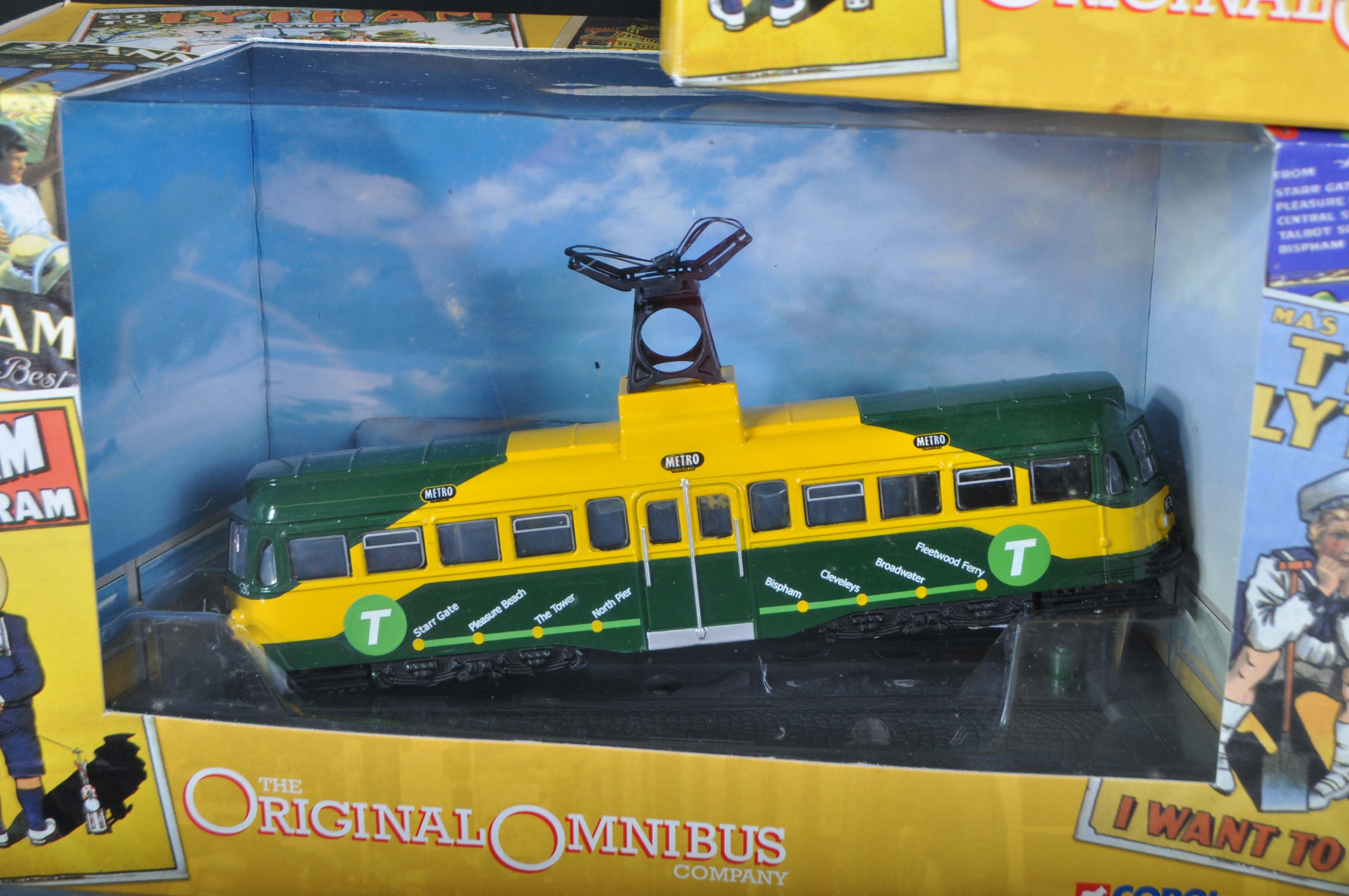 COLLECION OF CORGI ORIGINAL OMNIBUS DIECAST MODEL TRAMS - Image 3 of 7