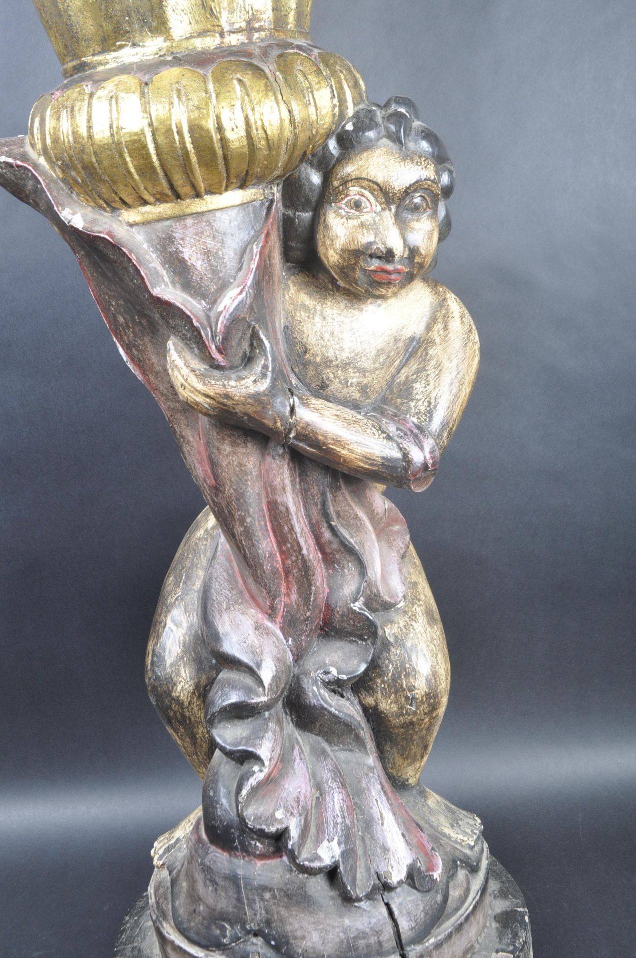 HAND CARVED WOODEN STATUE CHERUB STATUE / TORCHIERE - Image 5 of 6