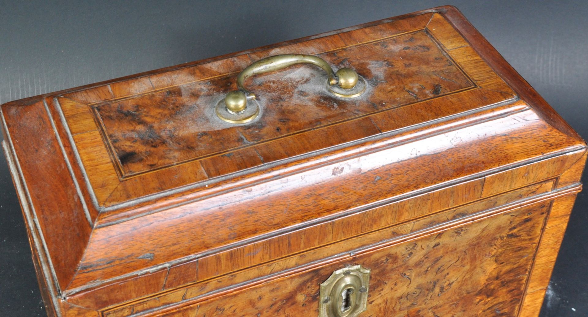 18TH CENTURY GEORGE III BURL WALNUT CADDY - Image 2 of 7