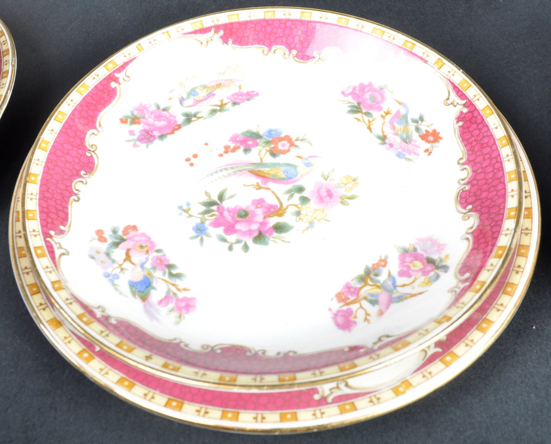 19TH CENTURY BONE CHINA SERVICE RETAILED BY GOODE & CO - Bild 4 aus 9