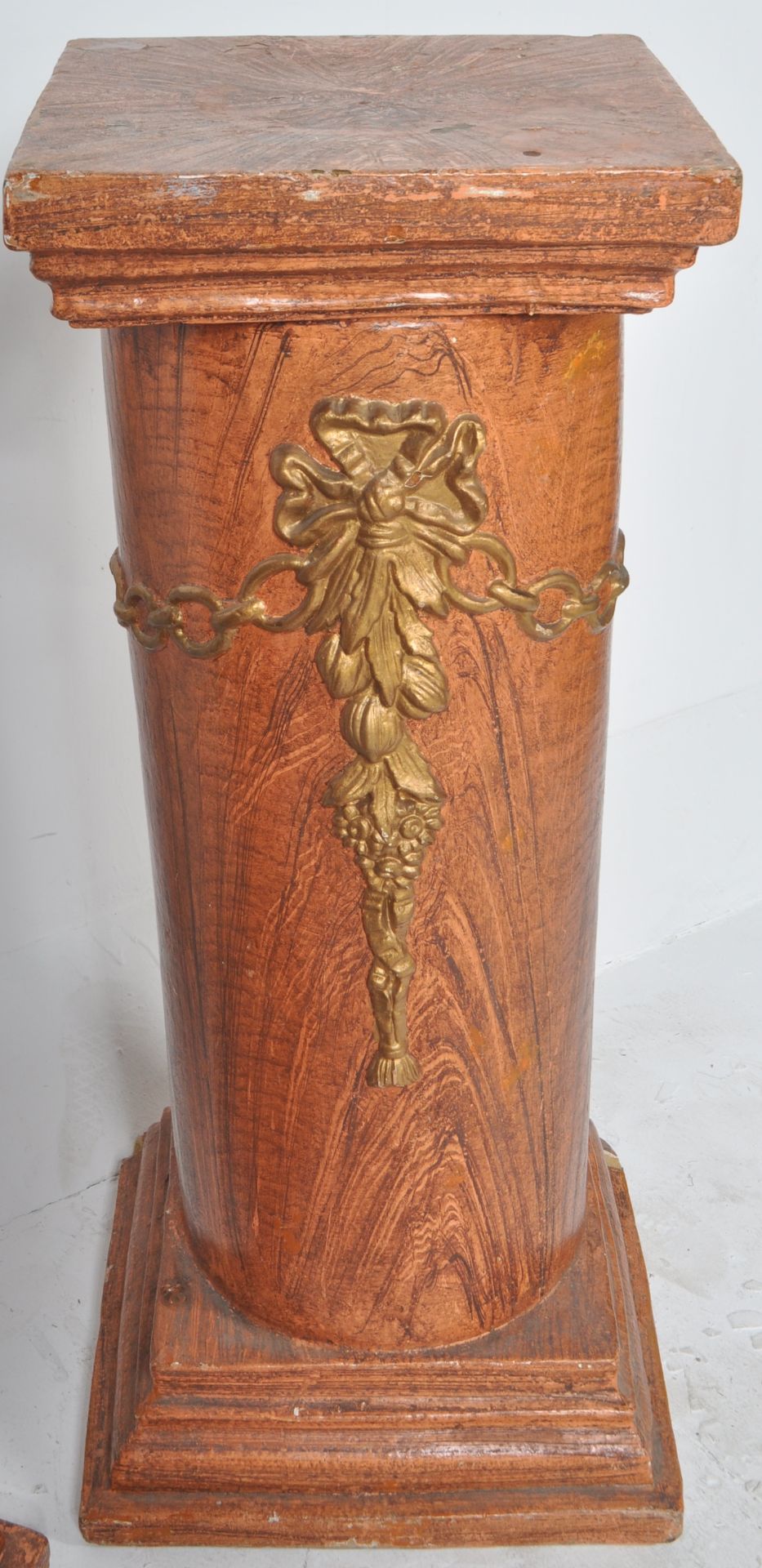 PAIR OF 20TH CENTURY PAINTED COLUMNS - Image 3 of 7