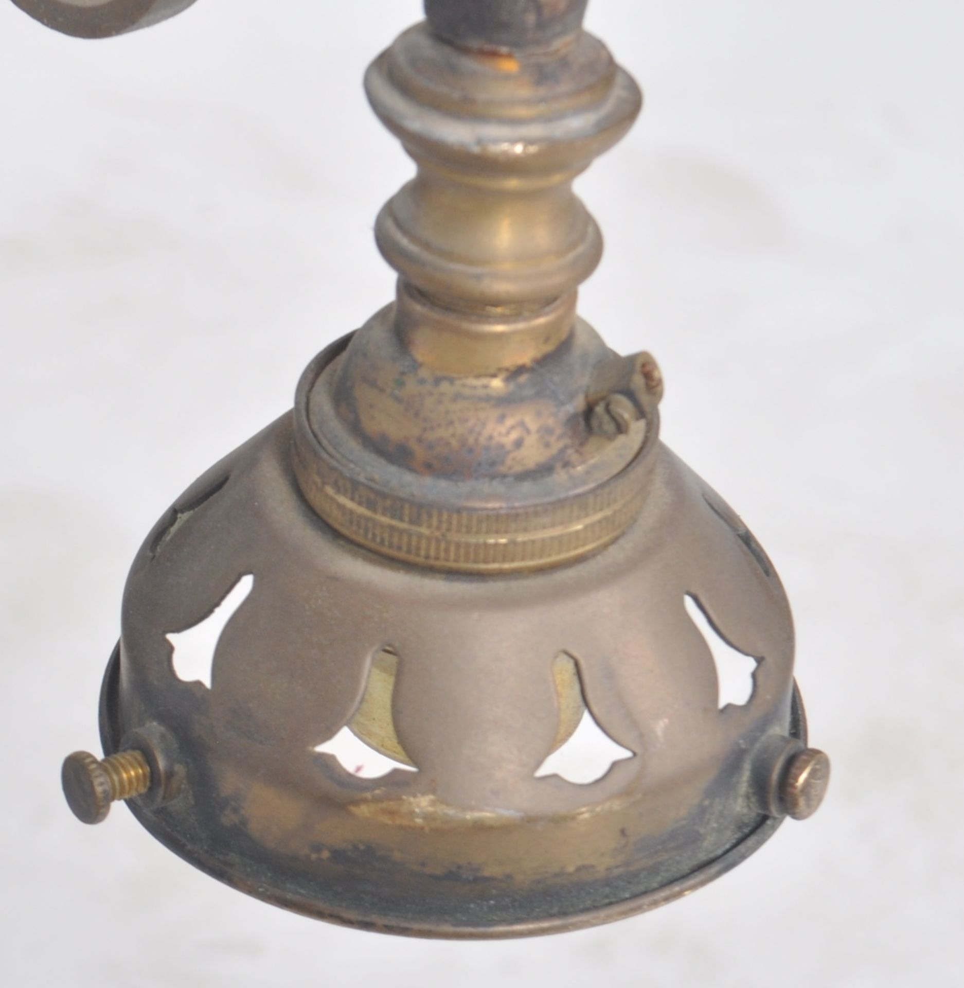 LARGE & IMPRESSIVE GOTHIC ARTS & CRAFTS CEILING LIGHT - Image 15 of 18