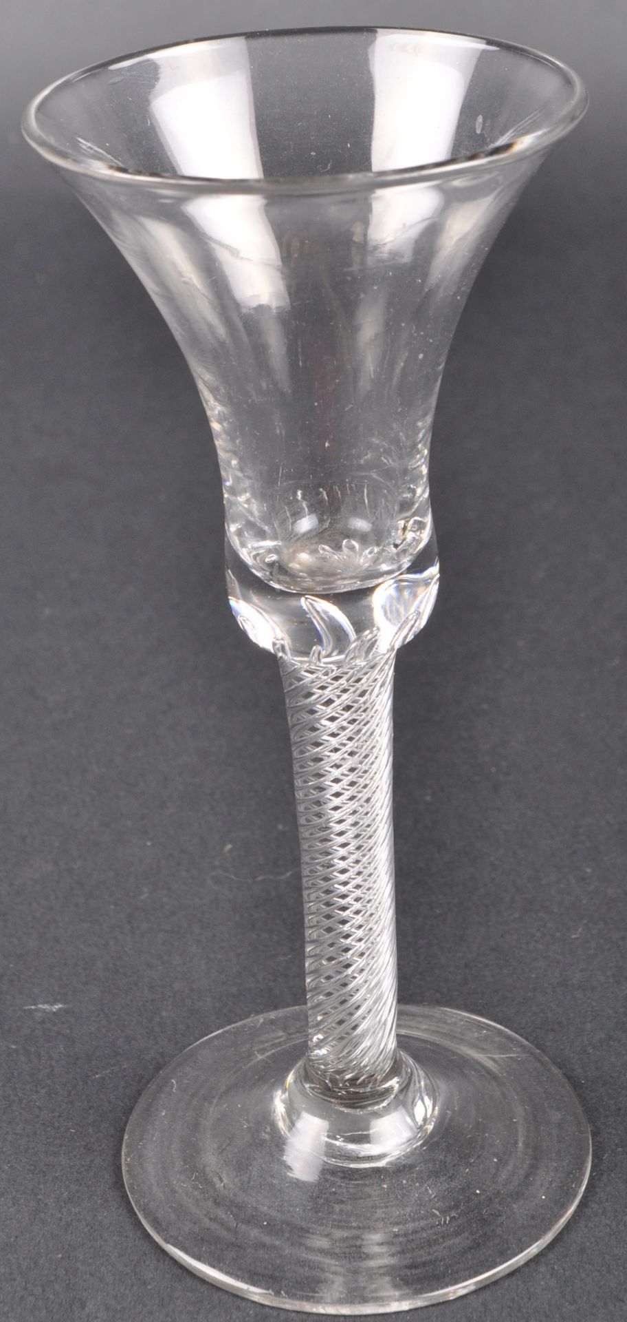 18TH CENTURY MULTI SPIRAL AIR TWIST WINE GLASS - Image 2 of 5