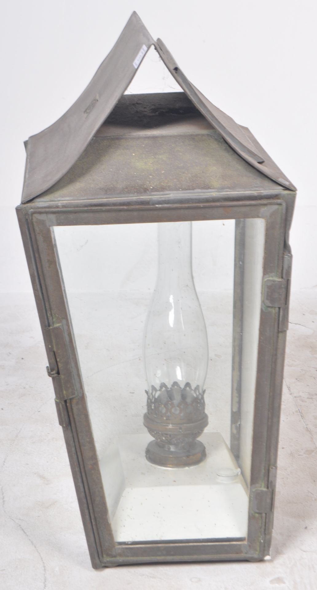 19TH CENTURY VICTORIAN COPPER PORCH LANTERN - Image 6 of 8