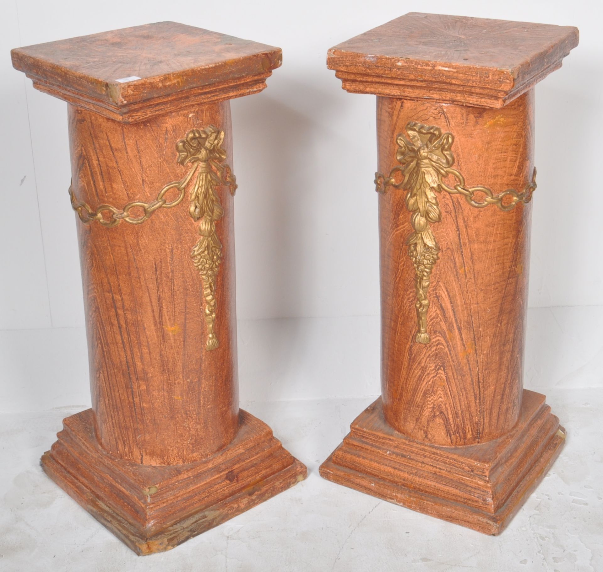 PAIR OF 20TH CENTURY PAINTED COLUMNS - Image 2 of 7