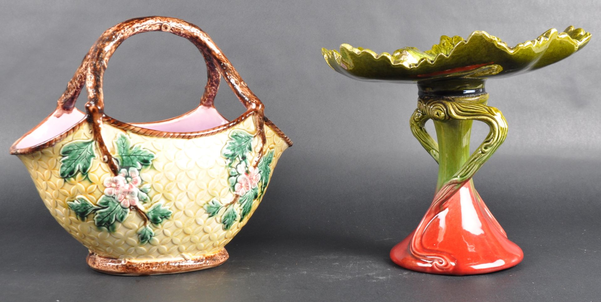 TWO PIECES OF 19TH CENTURY VICTORIAN MAJOLICA