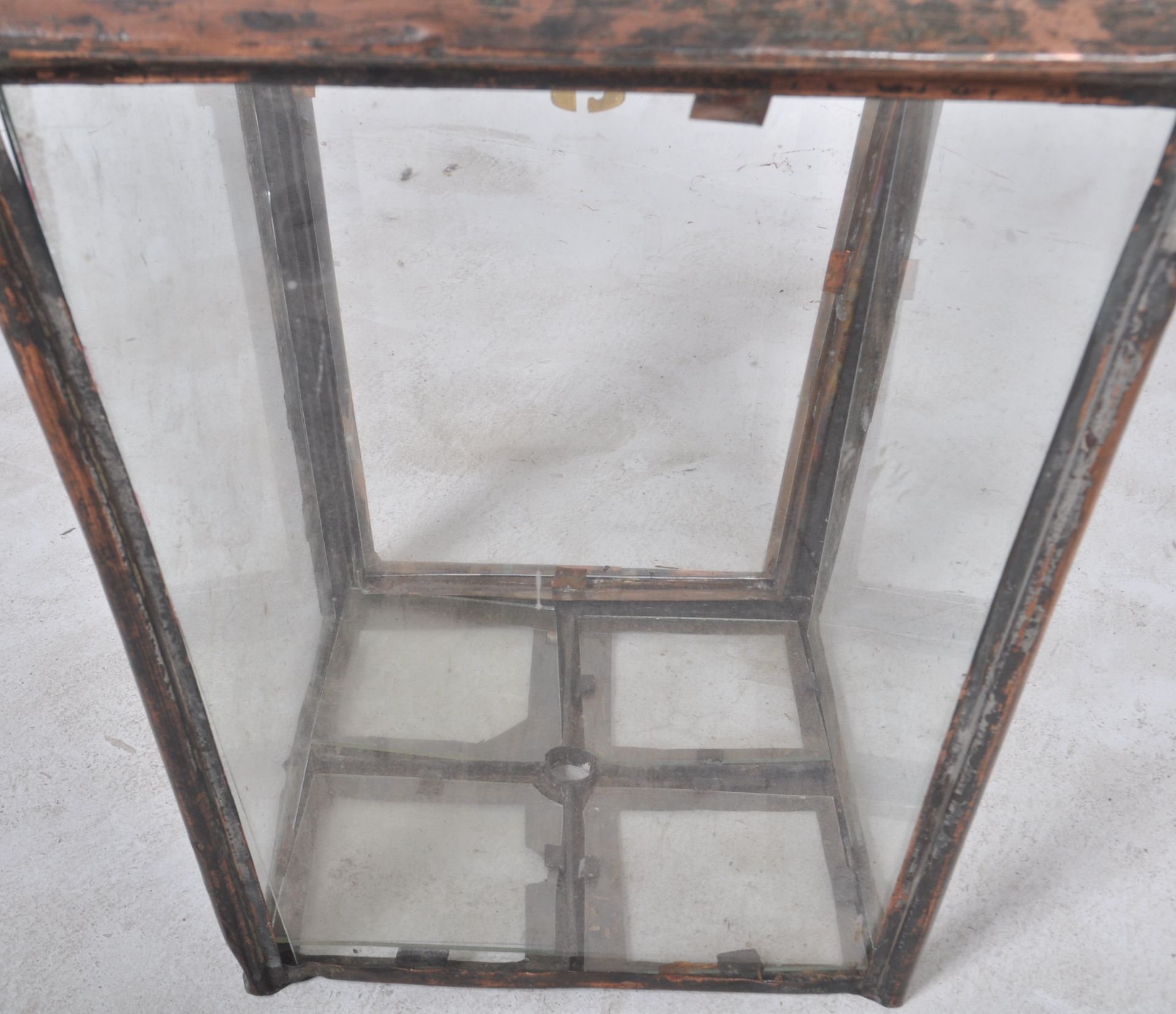 EARLY 20TH CENTURY COPPER ELECTRIC PORCH LANTERN - Image 6 of 10