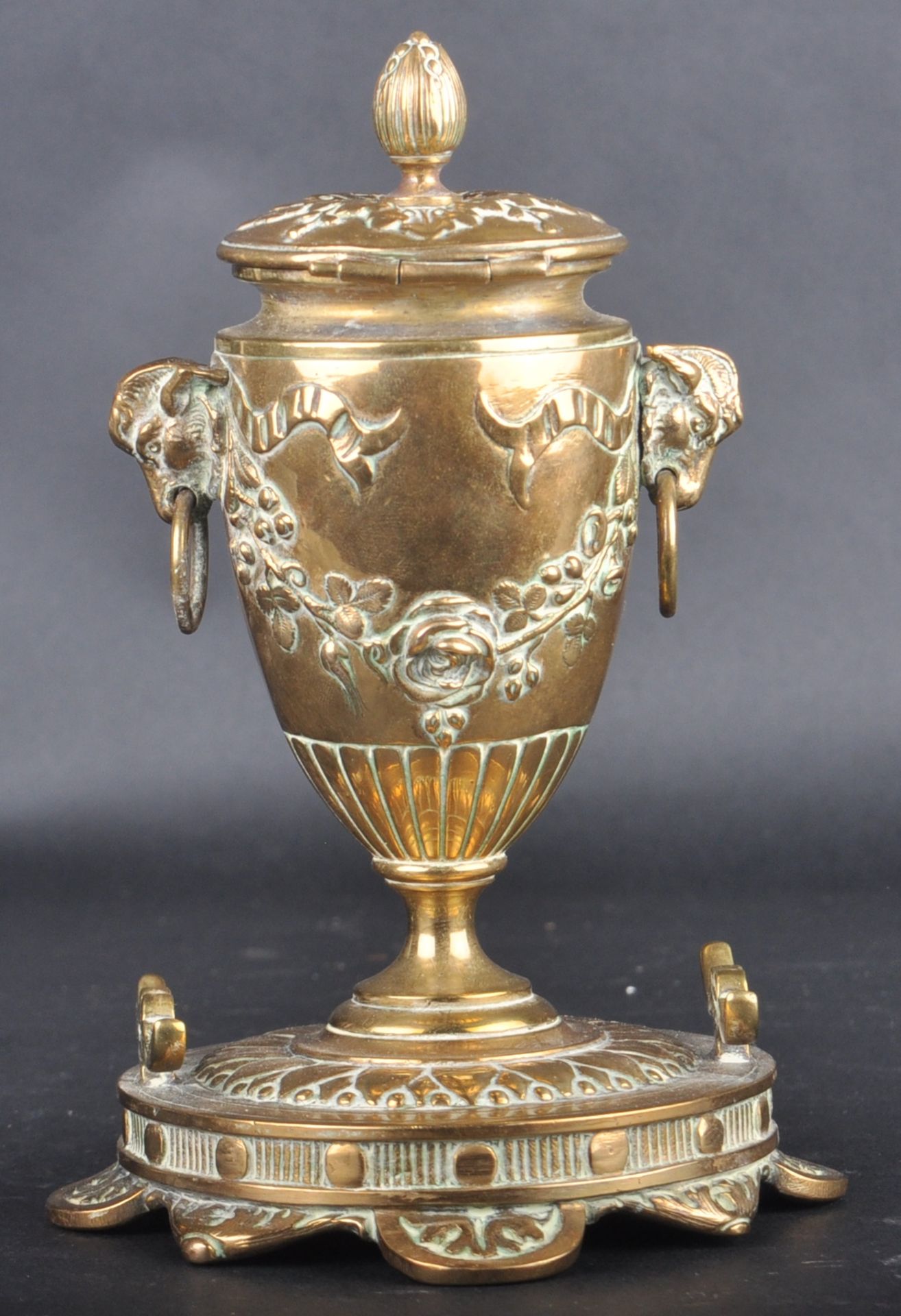 19TH CENTURY NEOCLASSICAL BRASS INKWELL - Image 4 of 6