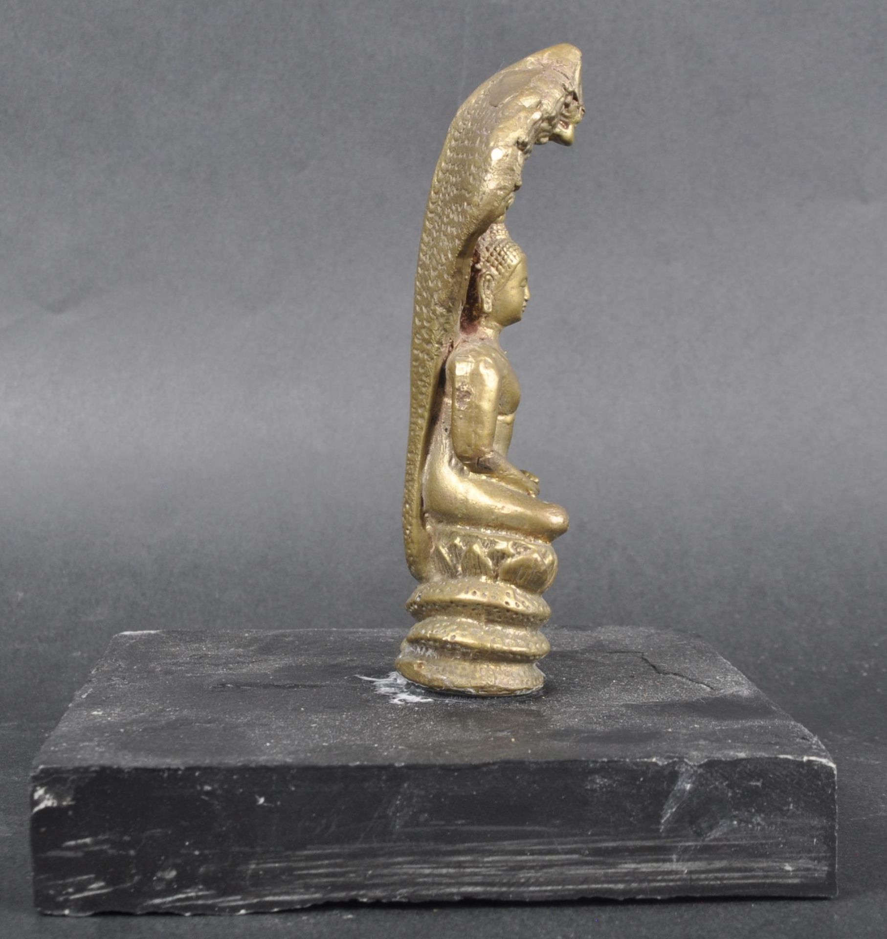 19TH CENTURY CHINESE THAI SNAKE BUDDHA BRONZE - Image 2 of 6