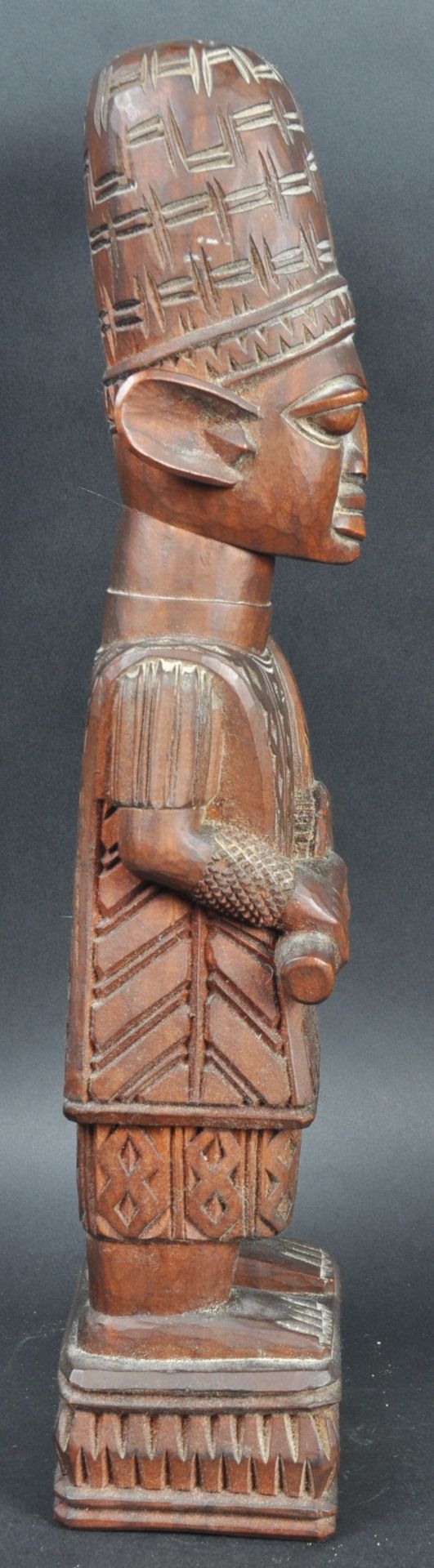 LAMIDI OLONADE FAKEYE - CARVED NIGERIAN TRIBAL FIGURE - Image 3 of 10