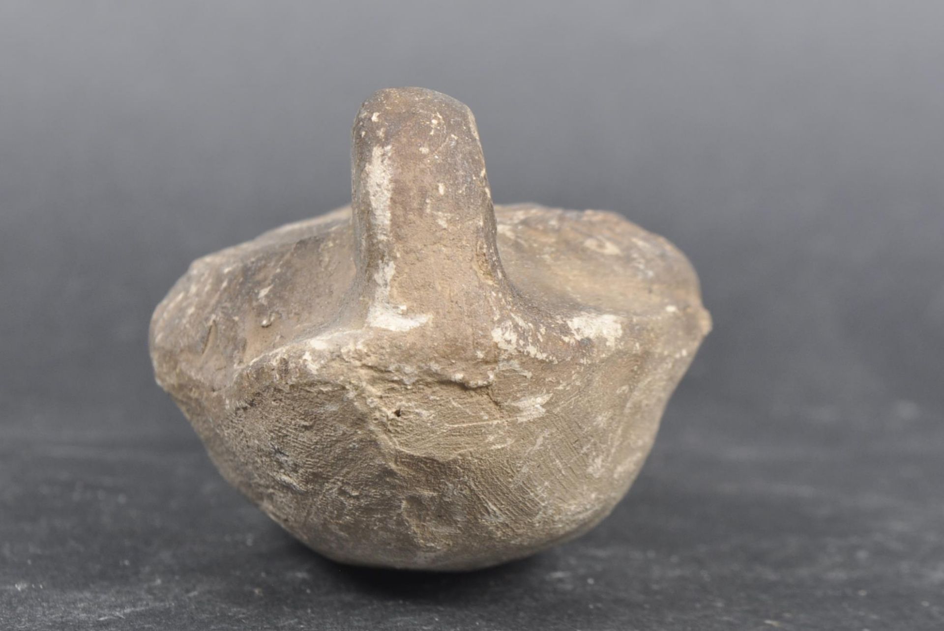 1ST - 3RD CENTURY BC EGYPTIAN OIL LAMP - Image 4 of 7