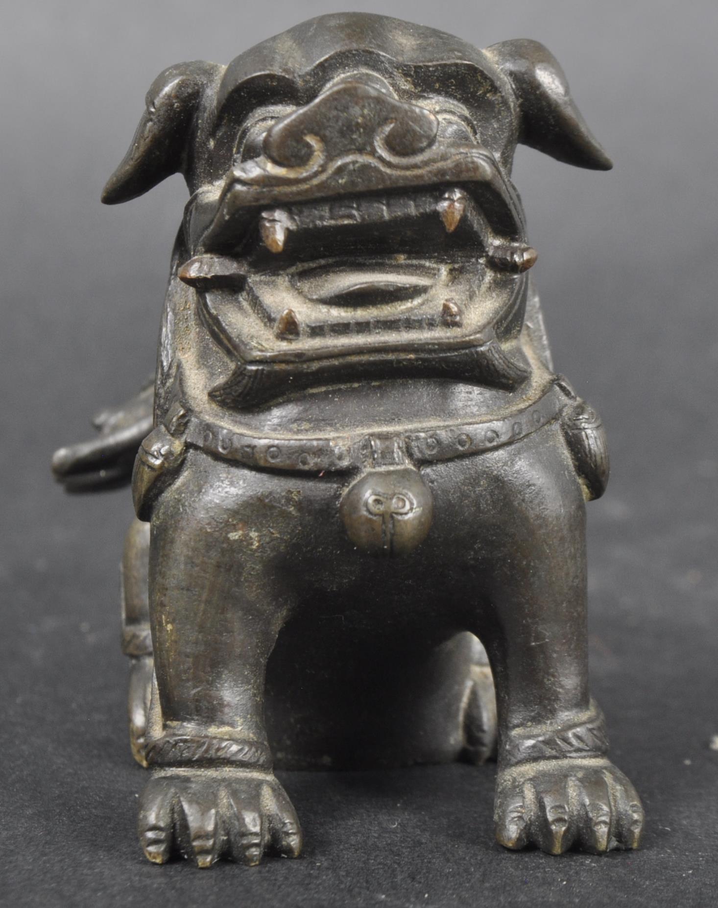 EARLY 20TH CENTURY CHINESE BRONZE FOO DOG - Image 2 of 7